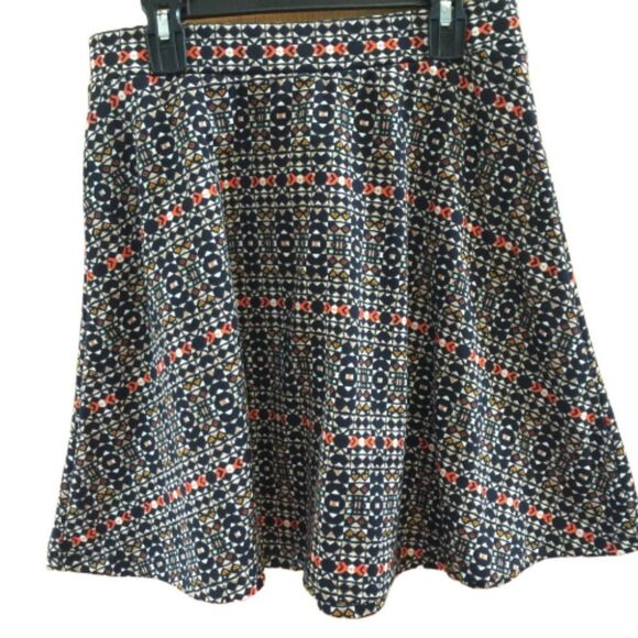 H&M Black Red Geometric Boho Knit School Girl A-Line Flare Skirt S - Picture 1 of 6